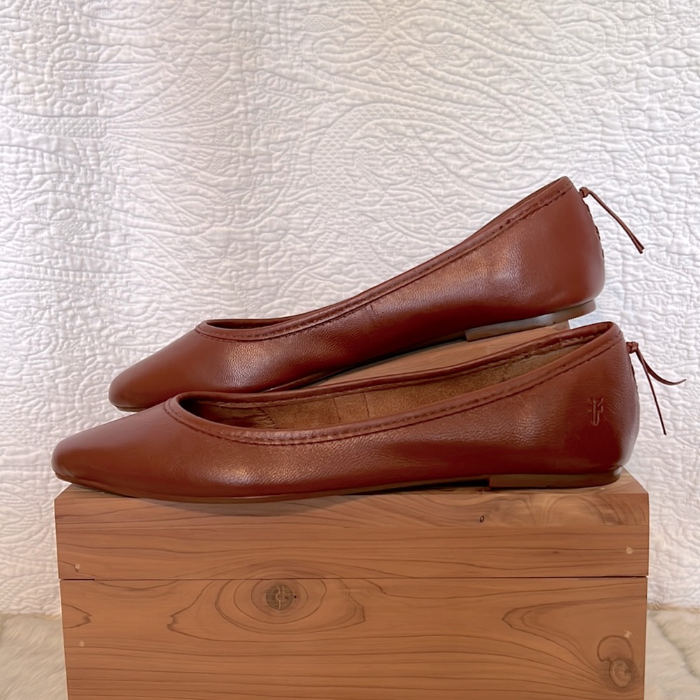 Frye Regina Ballet